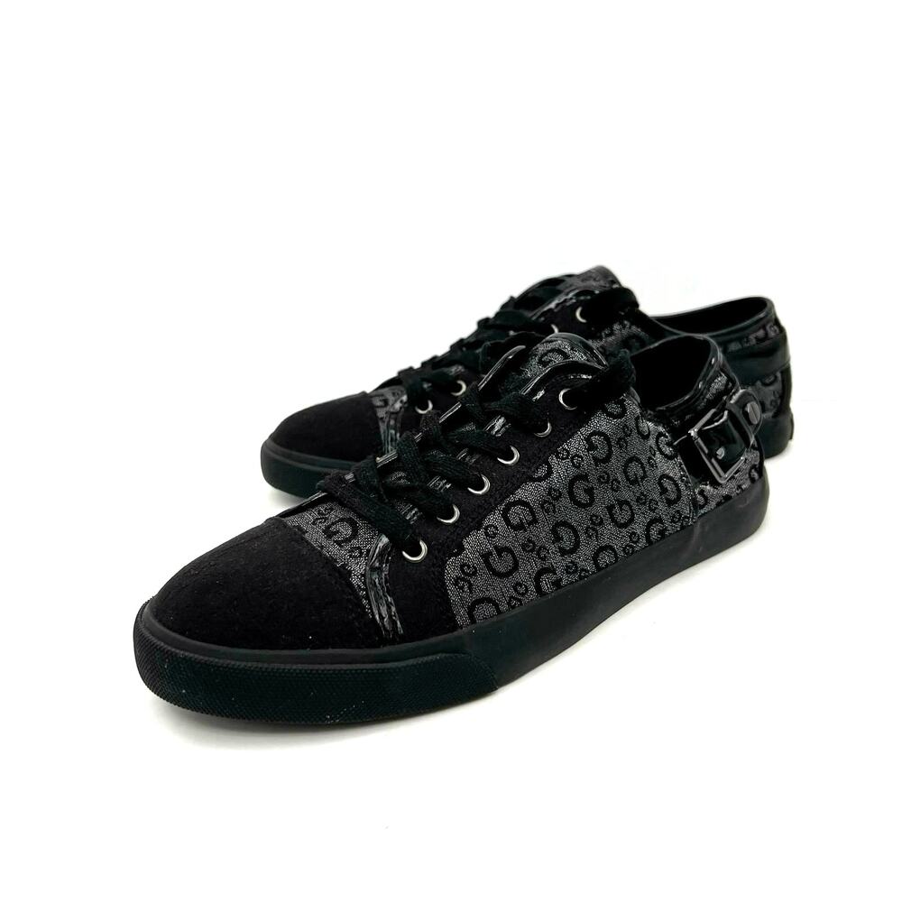 Guess Gnanetta Women’s Sneakers Black Logo Casual Lace Up Trainer Shoes.